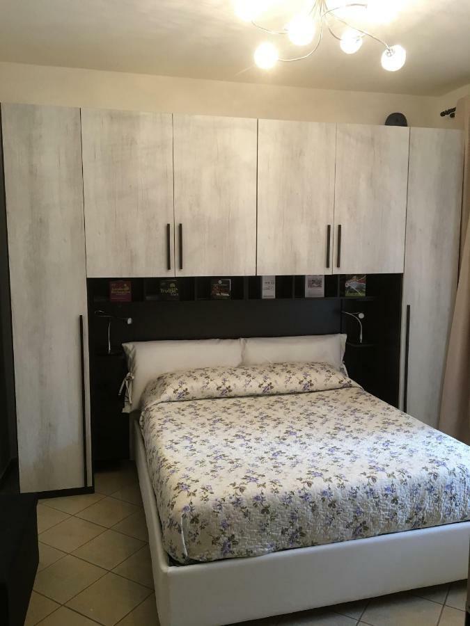 Appartamento - Casa La Botola - Alba  Dış mekan fotoğraf